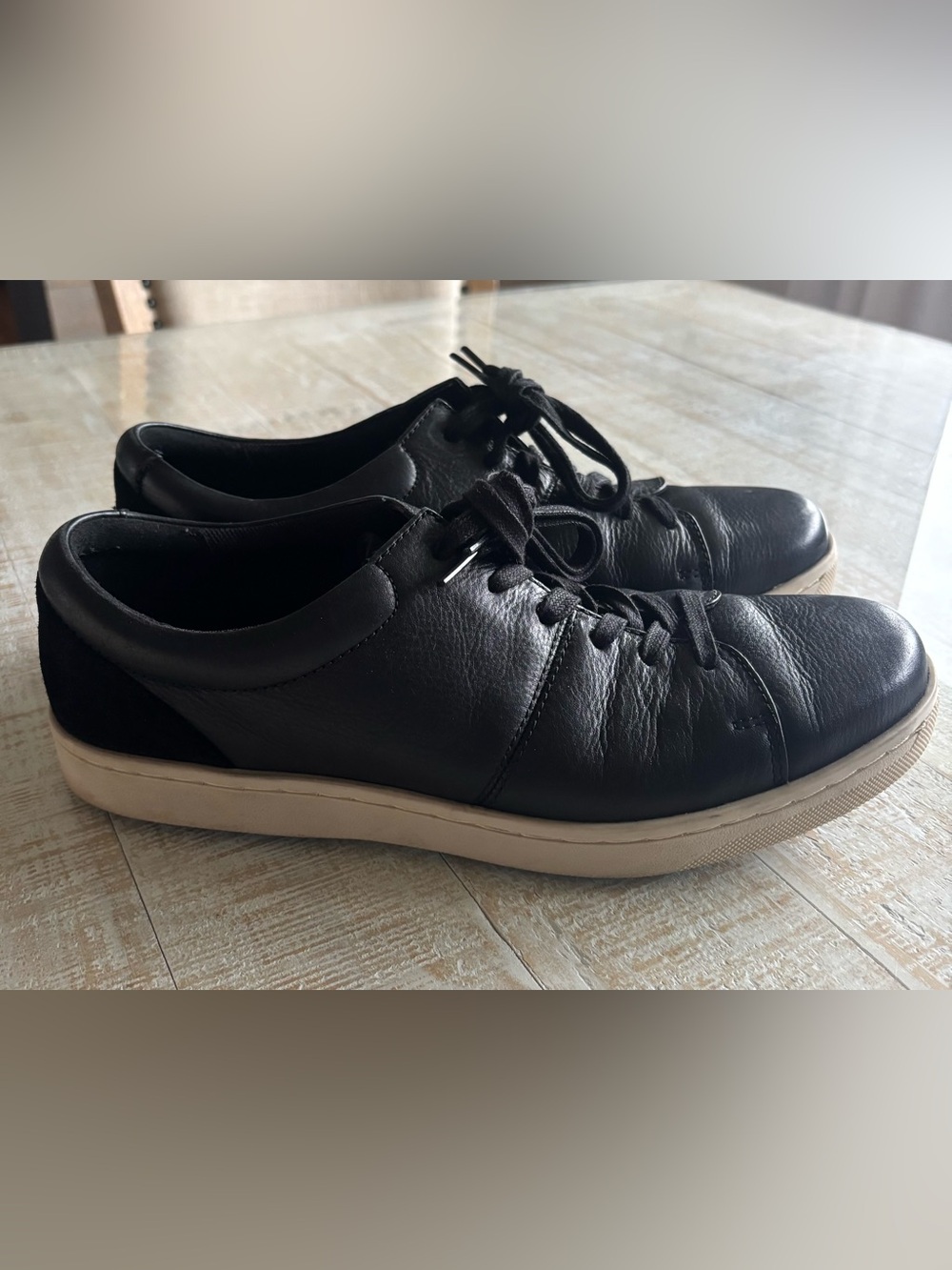 Men's Black Leather Clarks Casual Sneakers size 10